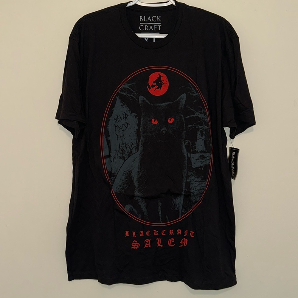 Black Craft Cult Salem Cat Tshirt XL